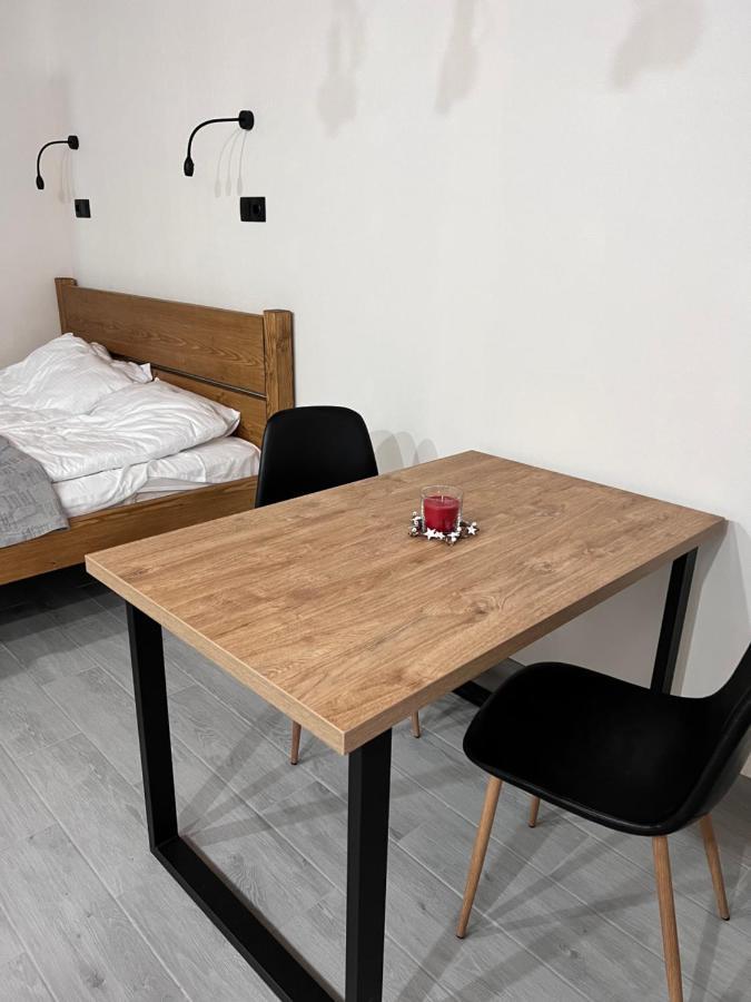 Твоє Сколе Apartment ภายนอก รูปภาพ