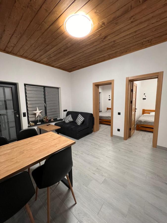 Твоє Сколе Apartment ภายนอก รูปภาพ