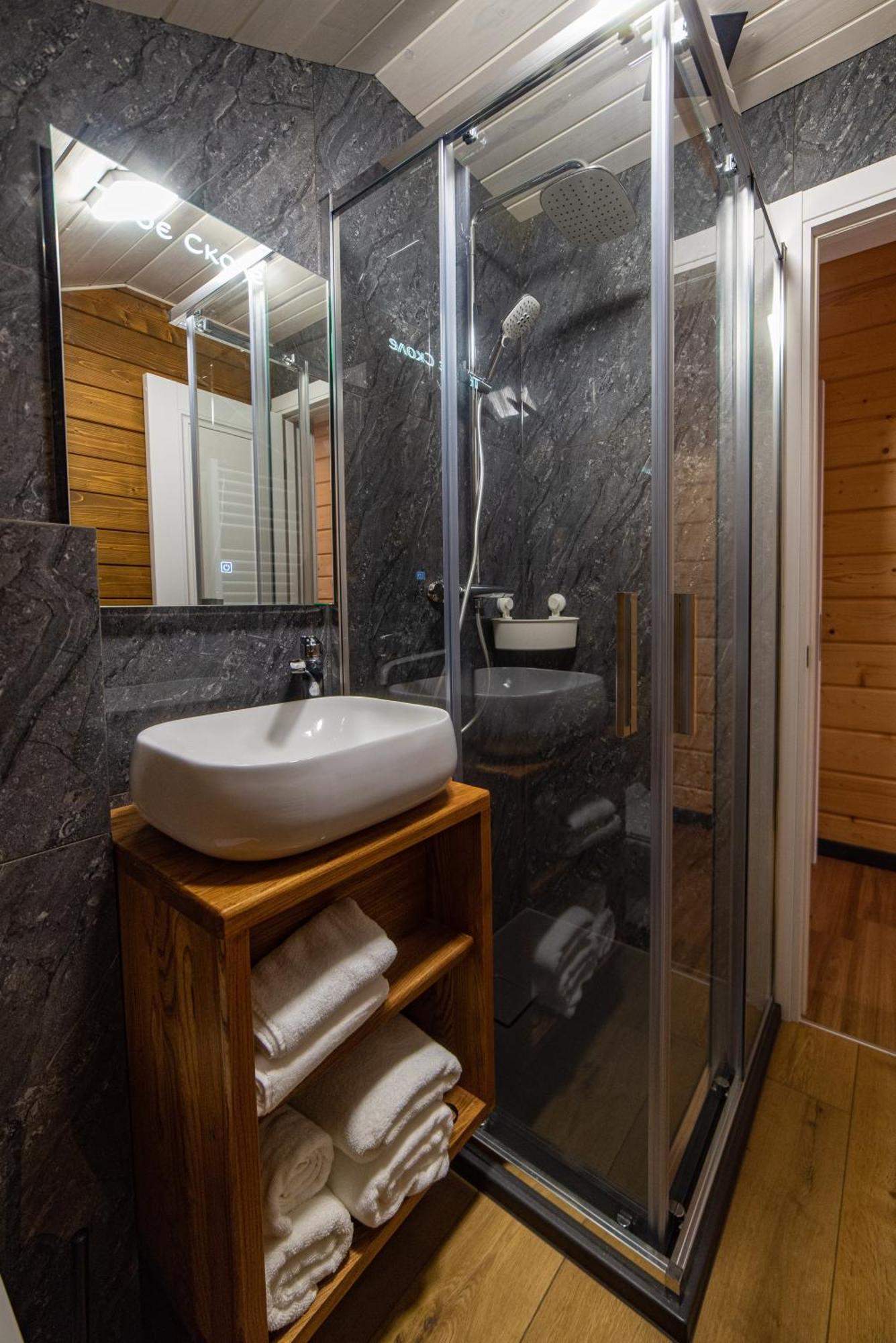 Твоє Сколе Apartment ภายนอก รูปภาพ